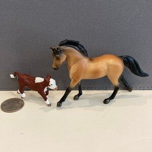 Breyer Stablemate Buckskin Warmblood and Calf